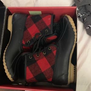 Rain boots - like new